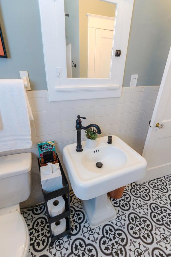 Vila Historic Revival 2Br Midtown Memphis Free Parking Fast Wifi Free Parking Yes Pets Exteriér fotografie